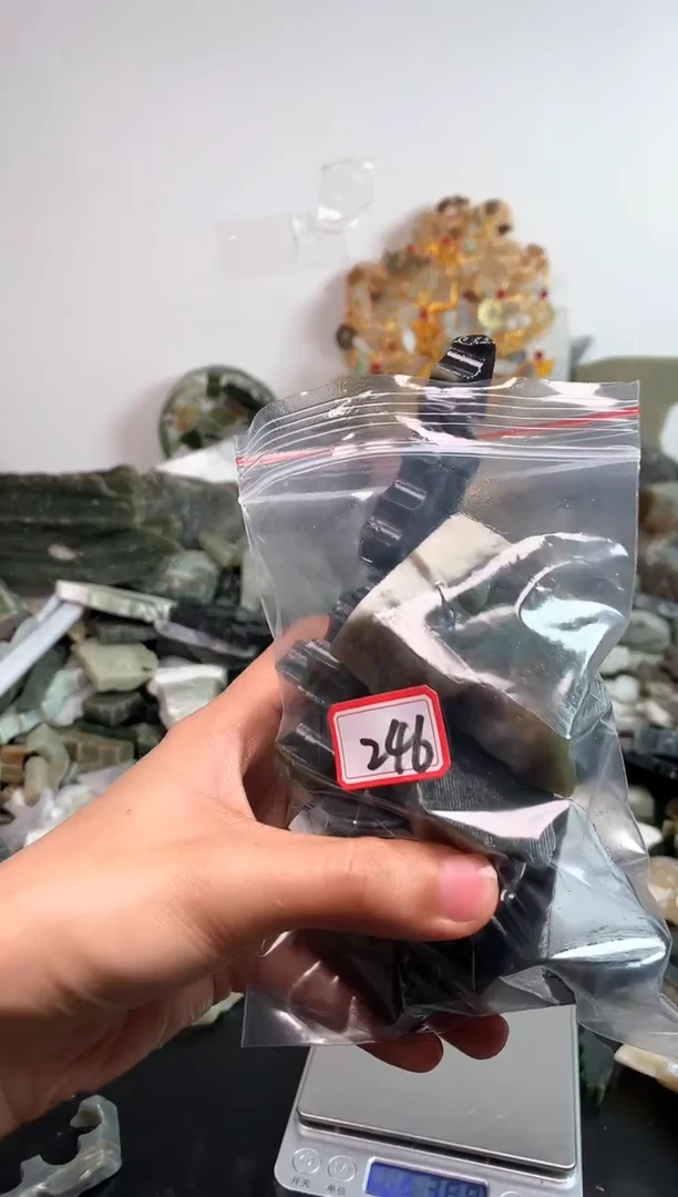 未镶嵌和田玉摆件246