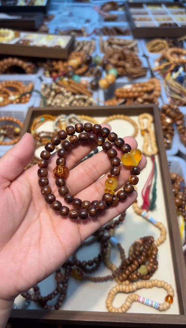 吊坠白玉菩提卡8mm粉皮星月老型双圈