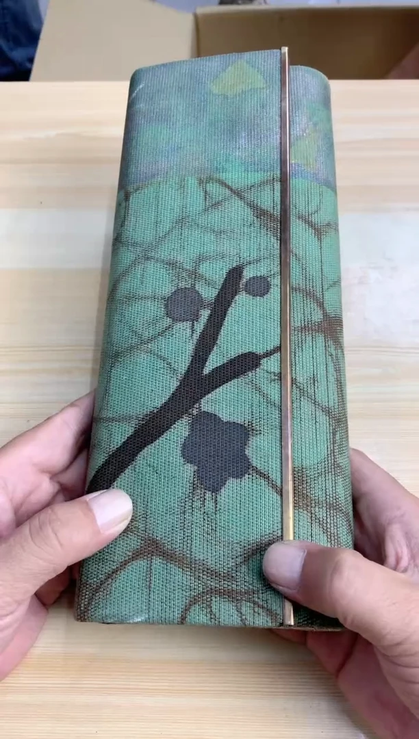 手工艺品玻璃默认微瑕，no退no换，介意勿拍