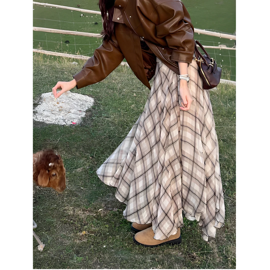 2025早秋新款韩系不规则垂感浅咖格纹半身长裙时尚设计感潮流裙女