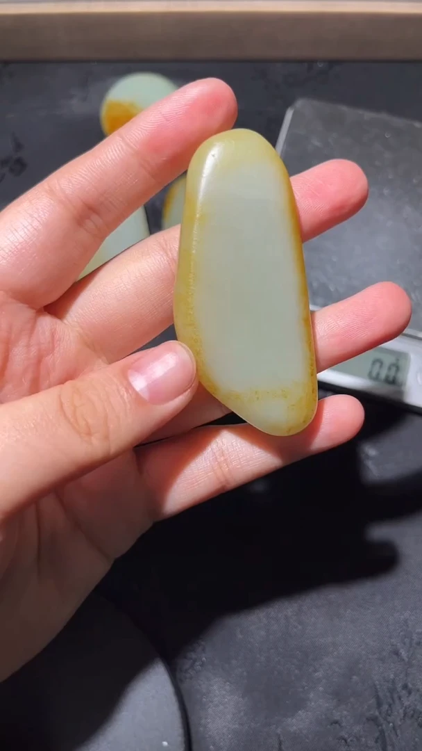 未镶嵌和田玉珠宝奇石24和田玉