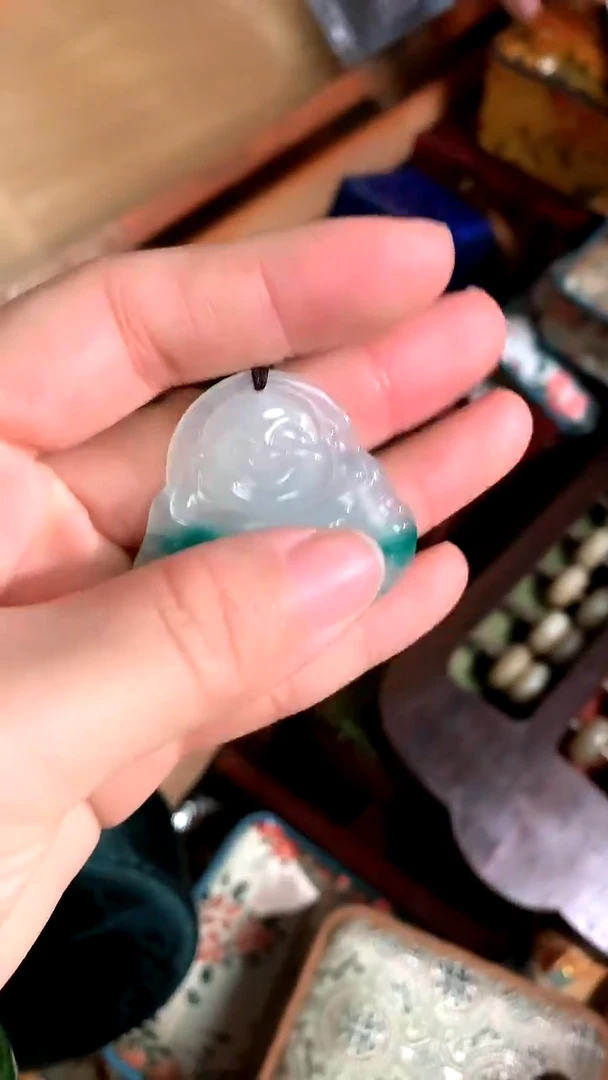 【闪购商品】翡翠吊坠(赠链)未镶嵌德诚精品专属摆件