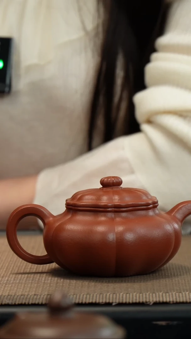 【闪购商品】紫砂茶壶生砂朱泥筋纹仿古