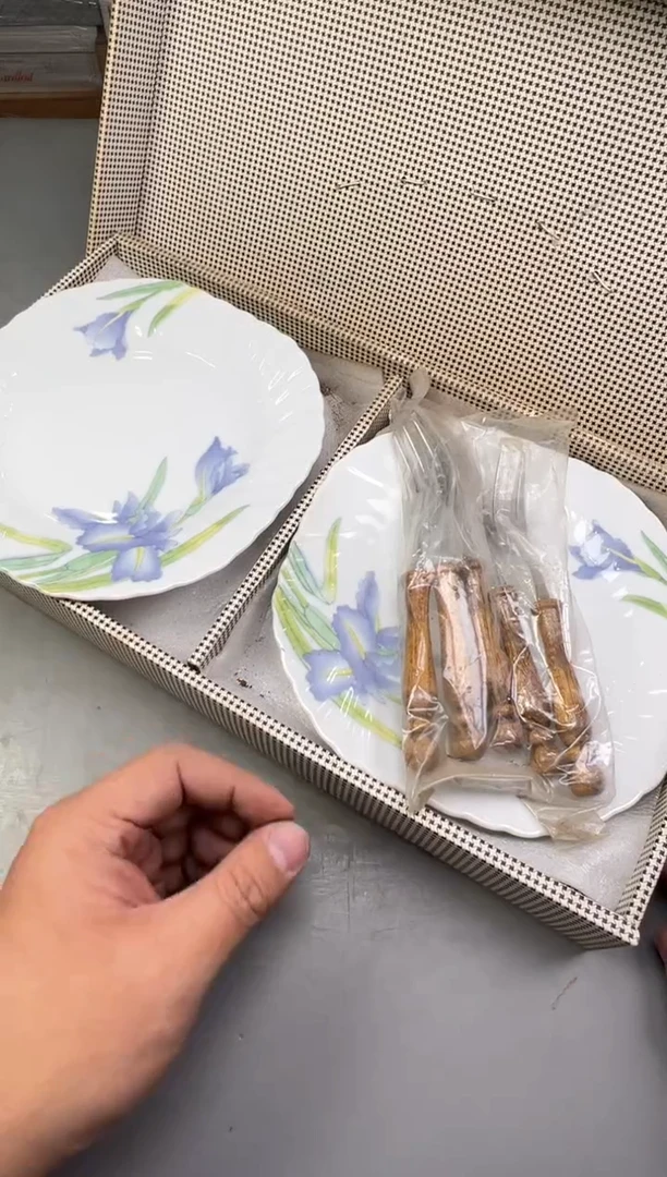 瓷片L*F835中古产品，默认微瑕，谨慎参拍