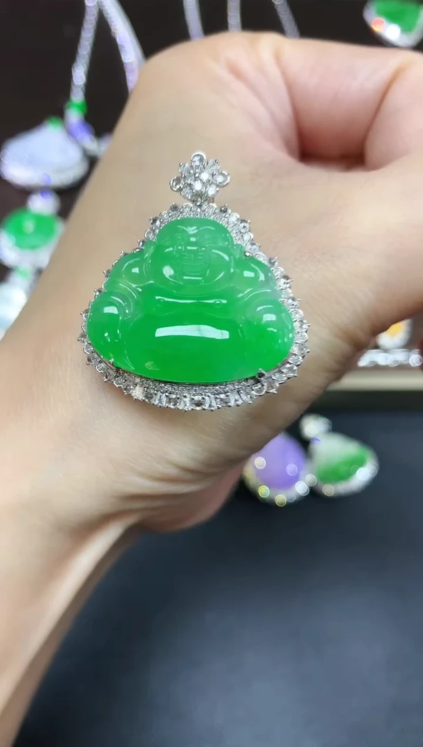 吊坠(不含链)18K金镶嵌翡翠191|