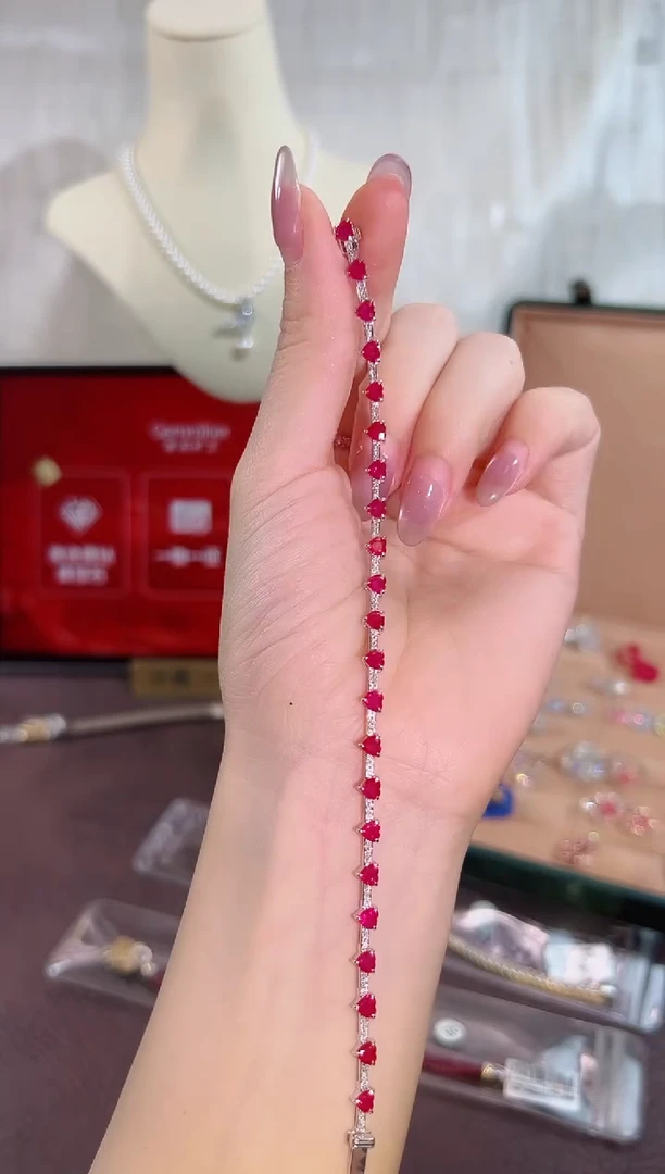 手链18K金镶嵌红宝石BB4627#-W#97