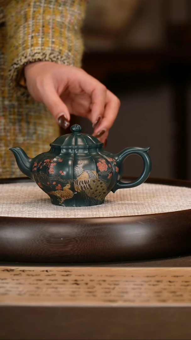 茶壶紫砂【张赦棠】绿泥筋纹笑樱      260CC