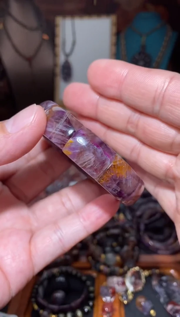 【闪购商品】水晶镯牌未镶嵌极光紫钛
