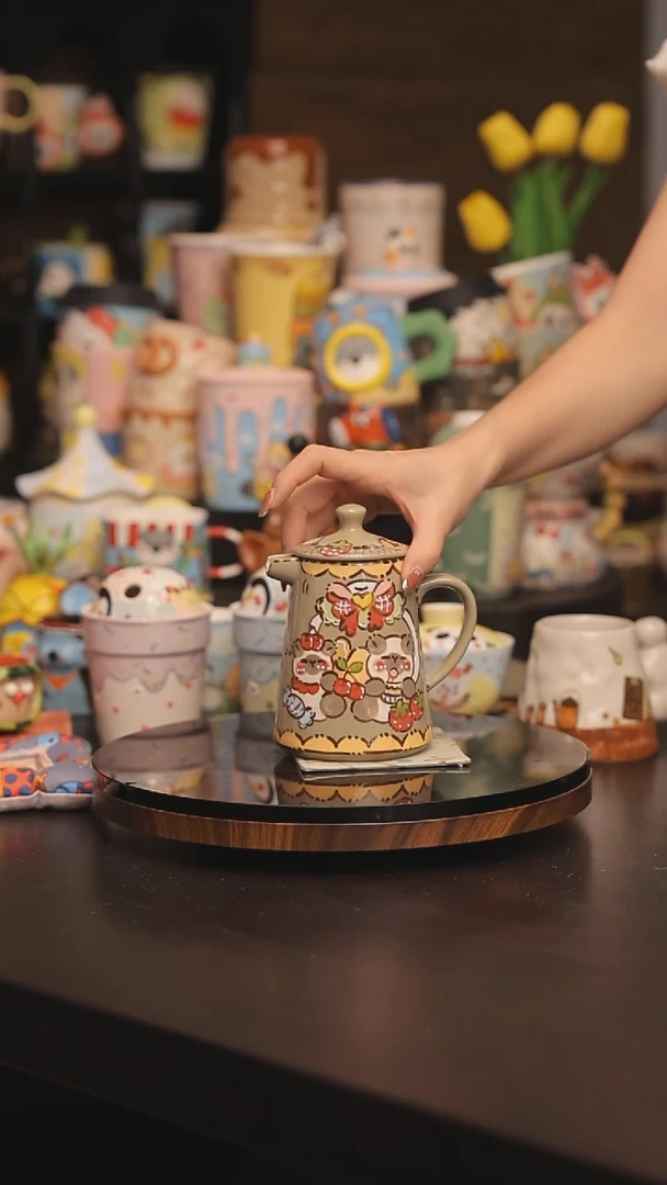 景德镇釉下彩绘设计师款式陶瓷