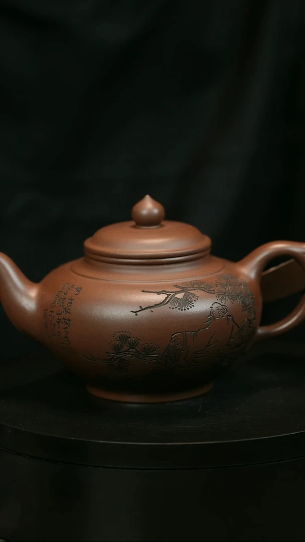 茶壶紫砂用****7H1456赵信军刻绘笑樱