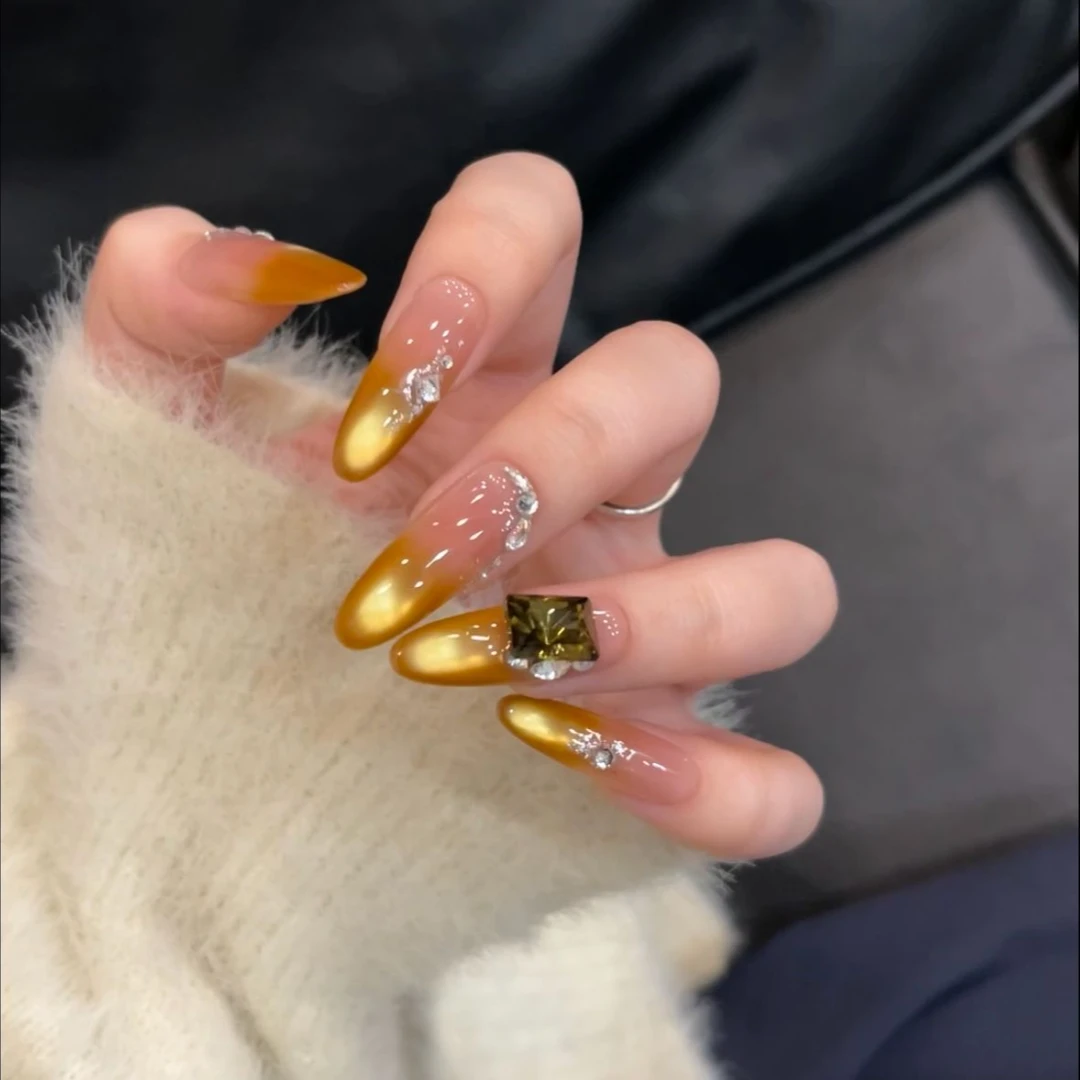 【小富婆】-纸醉金迷金光追光猫眼系列手工穿戴甲