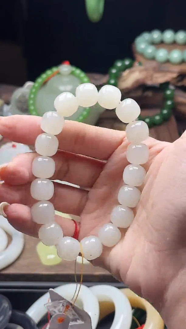 未镶嵌手串和田玉卡12新疆黑山 老型9011426