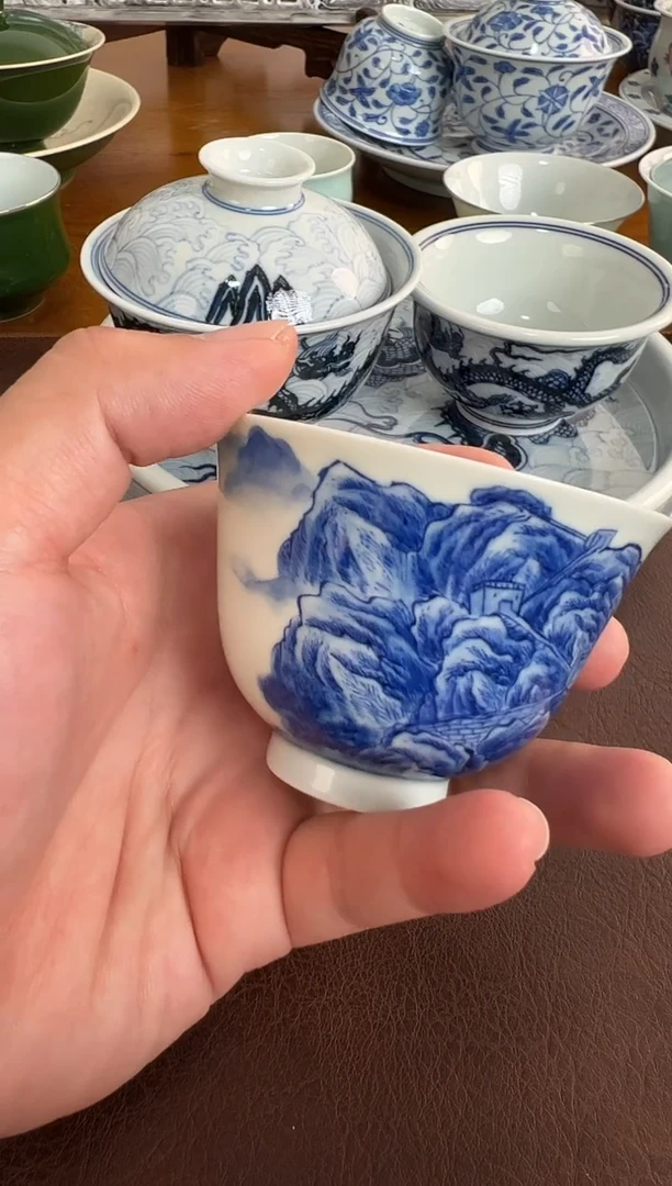 照夜白青花山水主人杯