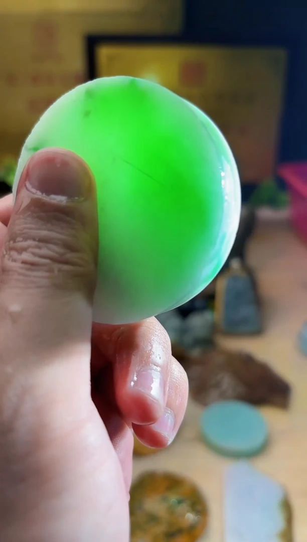 翡翠挂件未镶嵌A货张麦9646