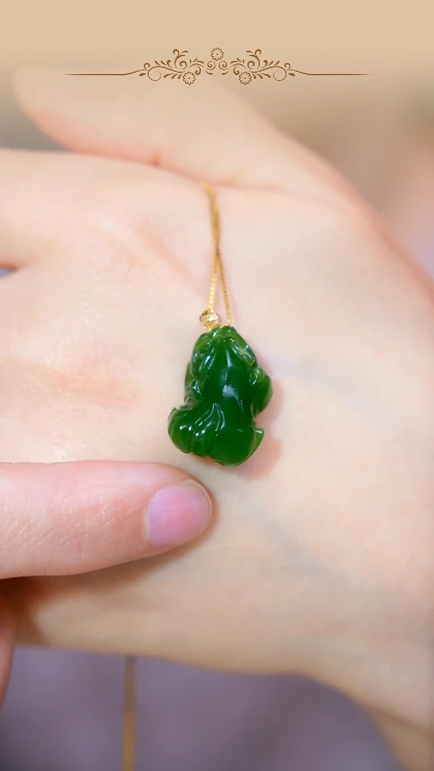 【闪购商品】和田玉吊坠18K金镶嵌貔貅