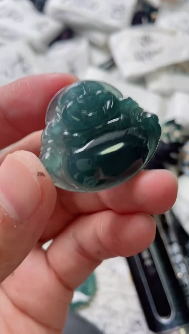 颈饰未镶嵌翡翠8