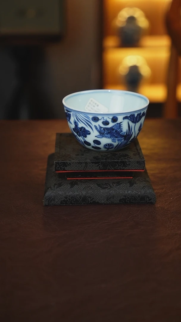 养庐 鱼藻纹卧足杯