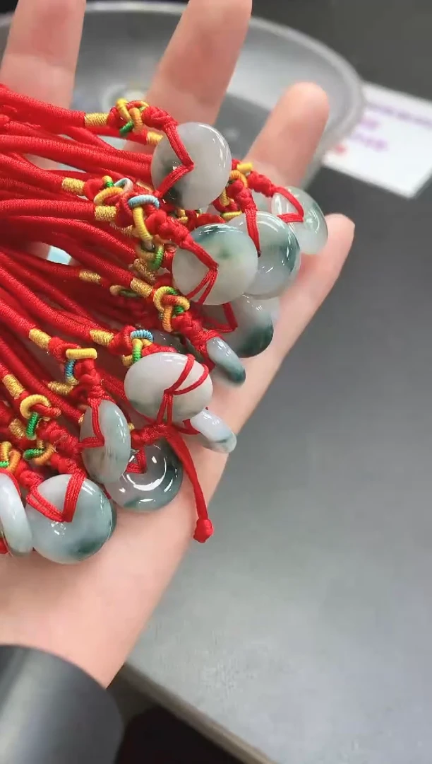 【闪购商品】翡翠手绳未镶嵌W302-GDL0901A14发一