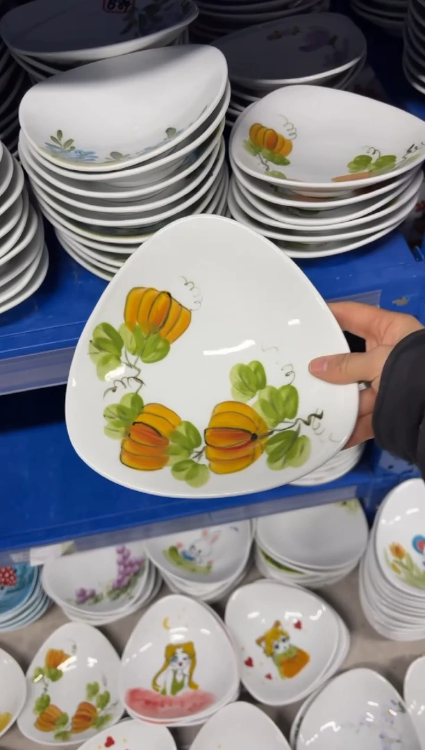 景德镇高温陶瓷食品级手绘釉中彩-三角盘