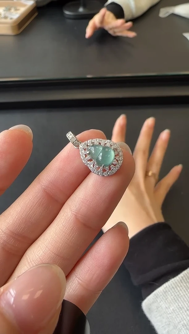 【闪购商品】翡翠吊坠(不含链)银S925镶嵌银镶没有鉴赏期