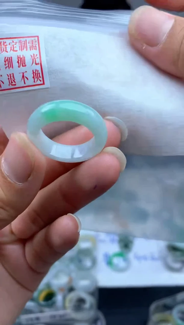 定制翡翠未镶嵌毛货需精细抛光戒圈15 #