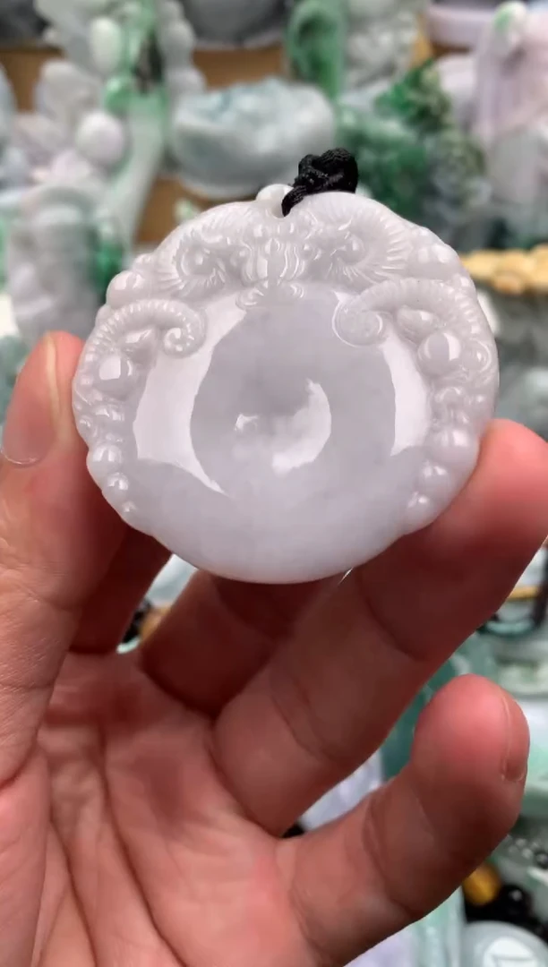 吊坠(不含链)未镶嵌翡翠1