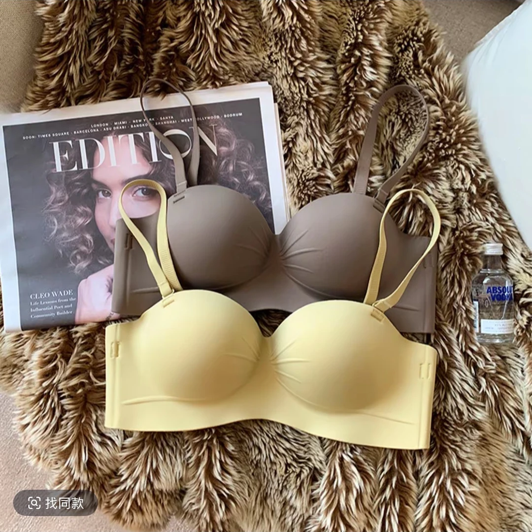 光面无痕舒适内衣女小胸聚拢显大字母馒头杯收副乳放下垂文胸