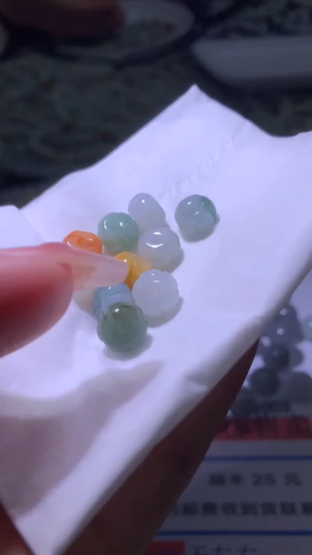 翡翠未镶嵌颈饰腐***好MXX015171
