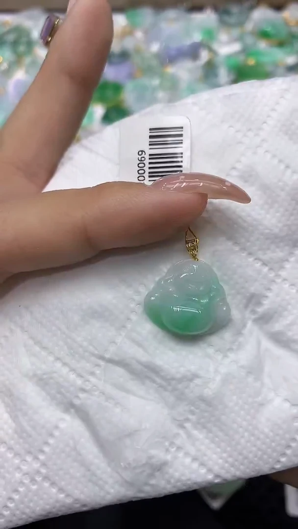 颈饰18K金镶嵌翡翠111111111111