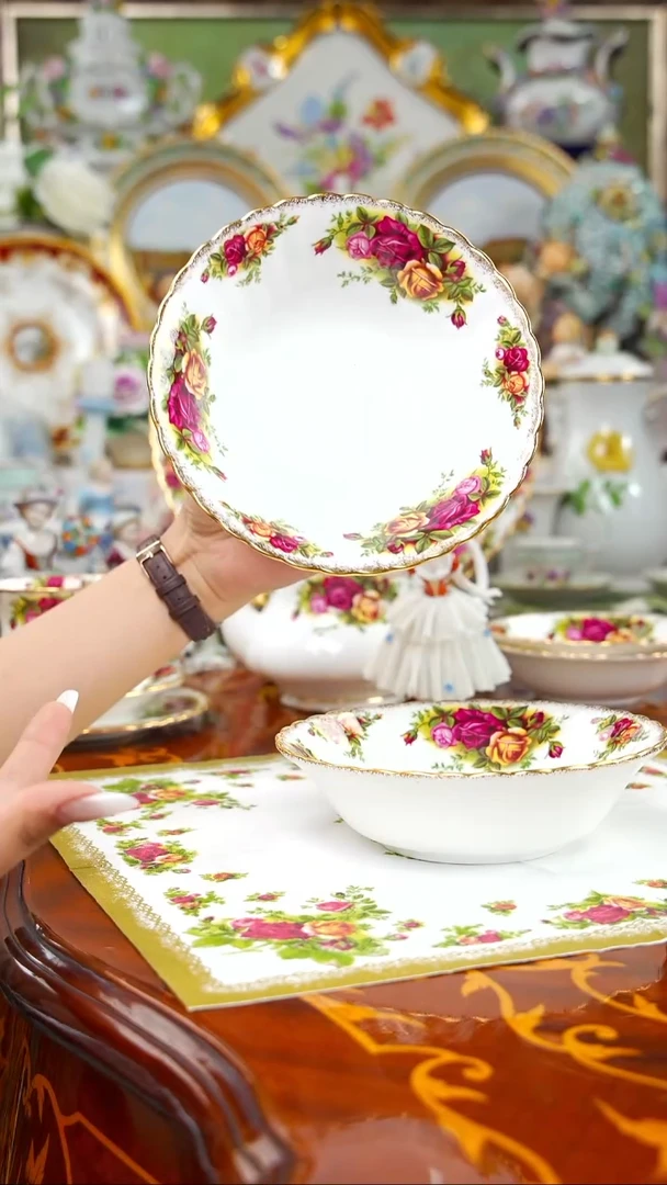 骨瓷米多家中古瓷器如图所示64