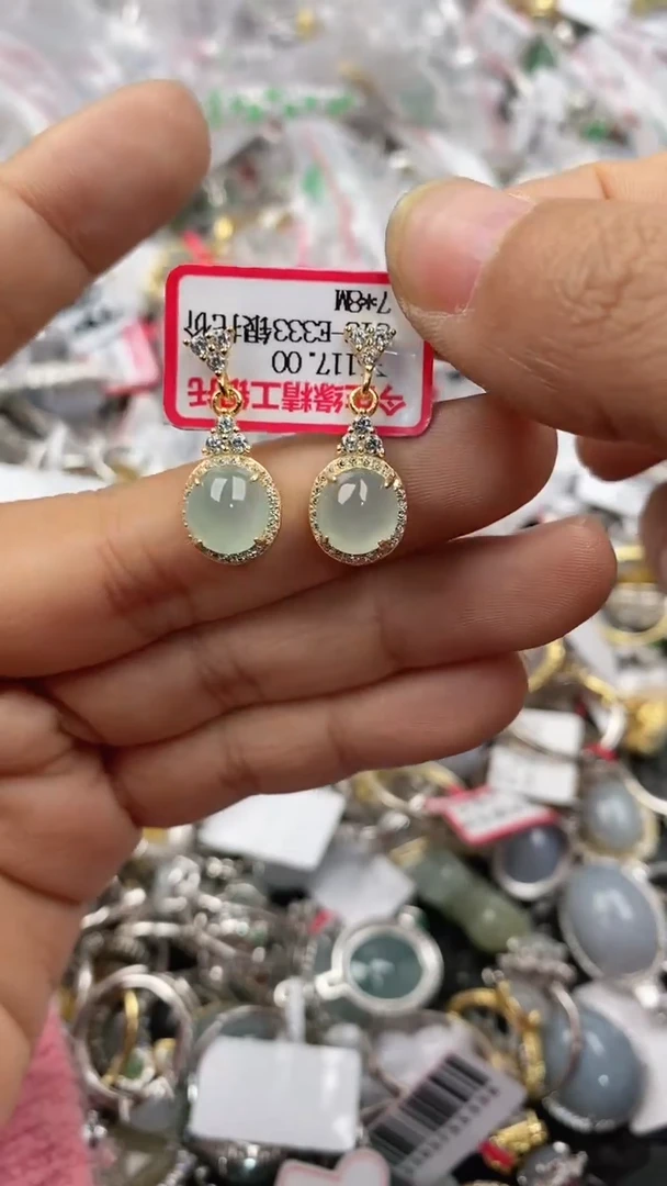 银S925镶嵌戒指翡翠777              1