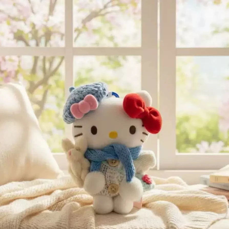 正版hellokitty蓝白毛衣毛绒公仔包包挂件钥匙扣高级感