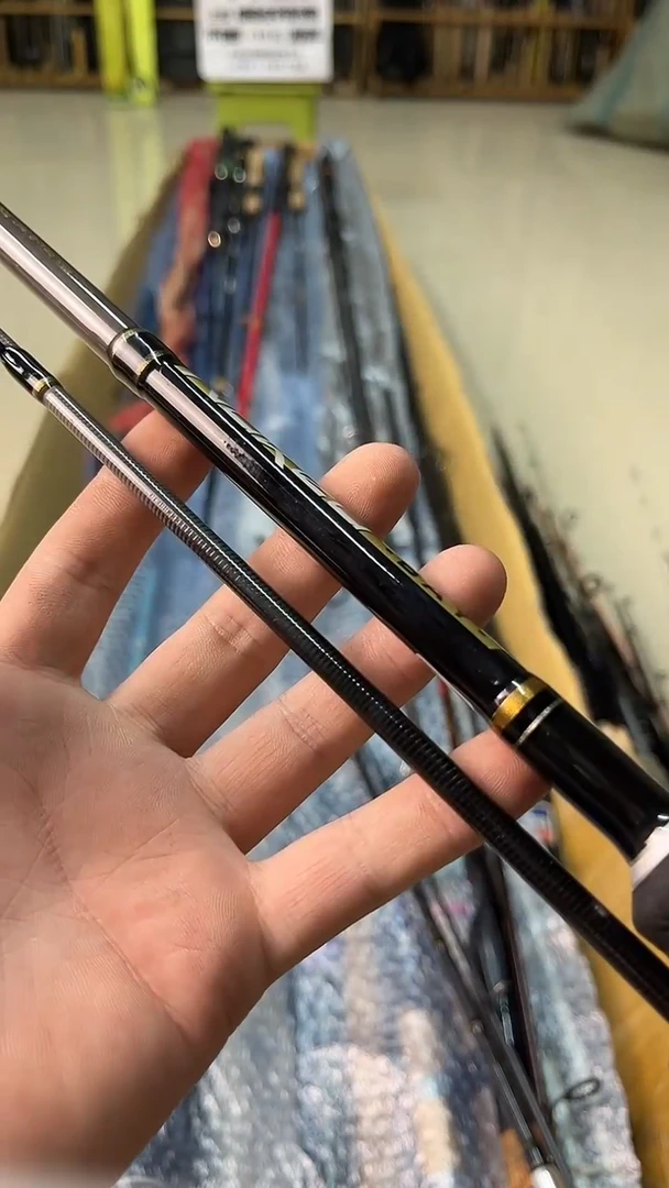 用****8中古鱼竿，实物以直播间为准