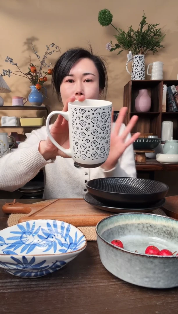手绘花高杯子微瑕