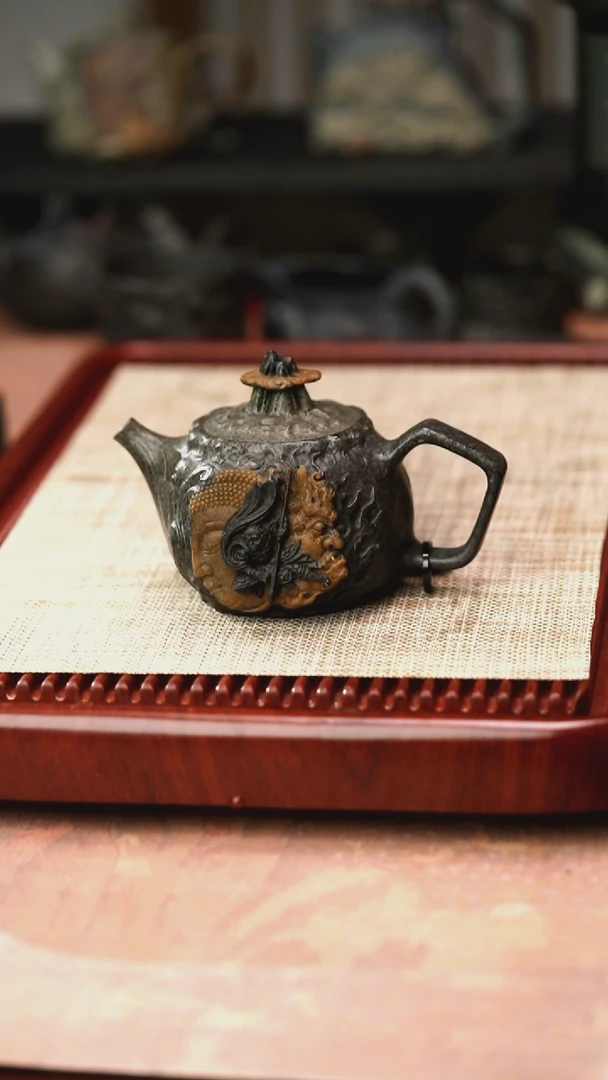 ?*风庄惠东老师作品冰碛岩重工雕刻一念佛魔壶350ｃｃ