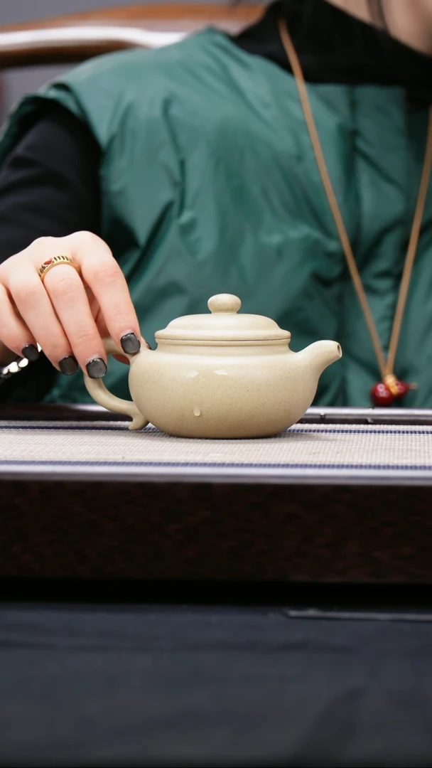 【闪购商品】紫砂茶壶本山绿泥 仿古壶