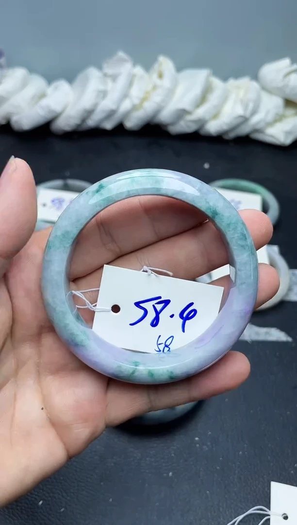 未镶嵌手镯翡翠58