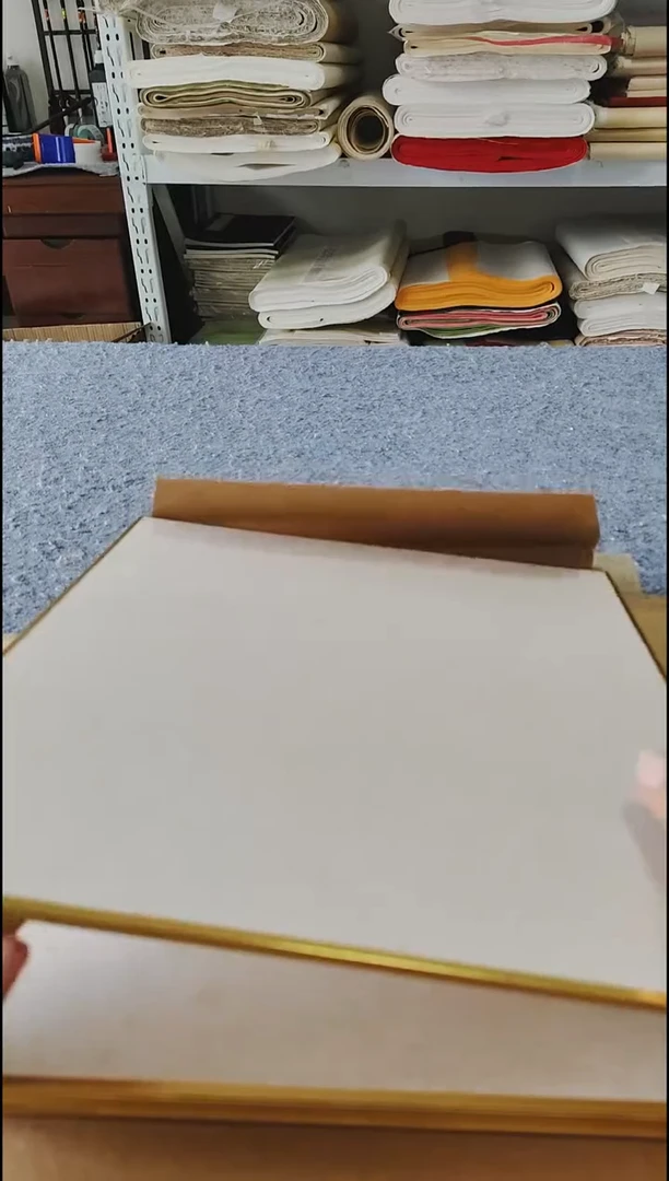 25*27金边硬卡涵套一盒10张