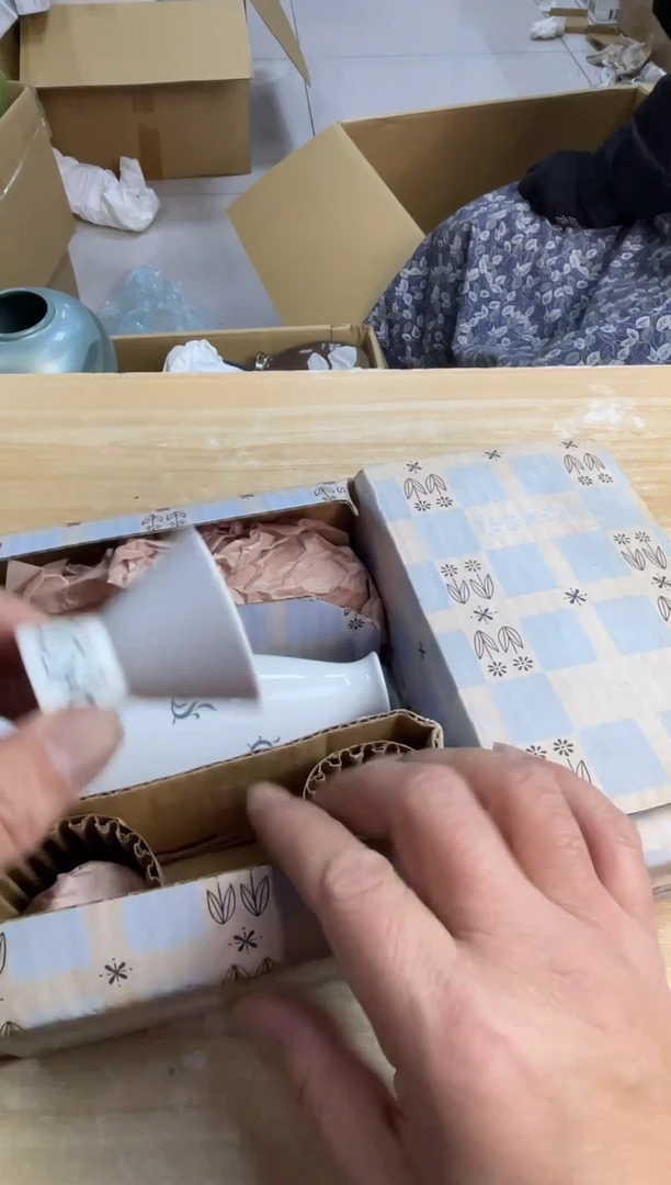 默认微瑕，no退no换，介意勿拍