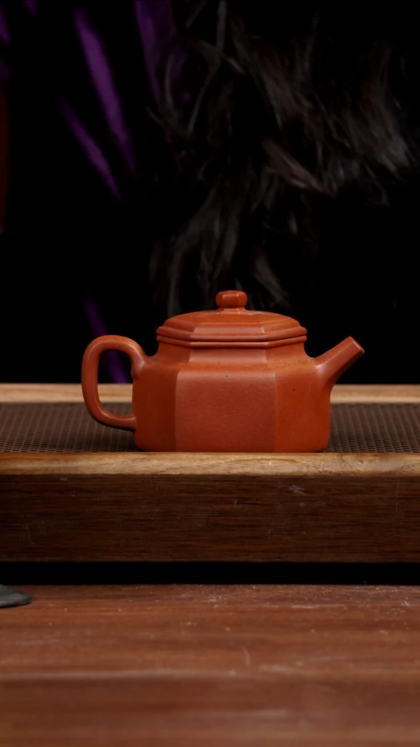 【闪购商品】紫砂茶壶黄龙山老红泥六方德钟210CC