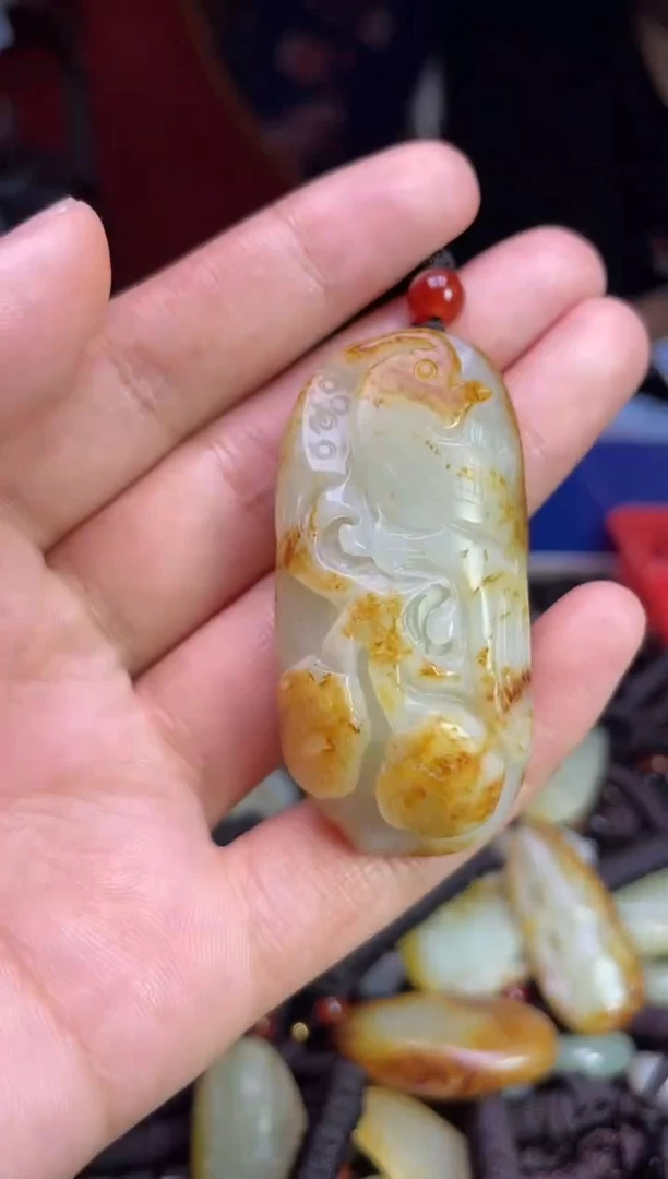 未镶嵌和田玉挂件1