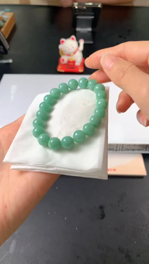 未镶嵌定制翡翠毛货抛光多样性发一
