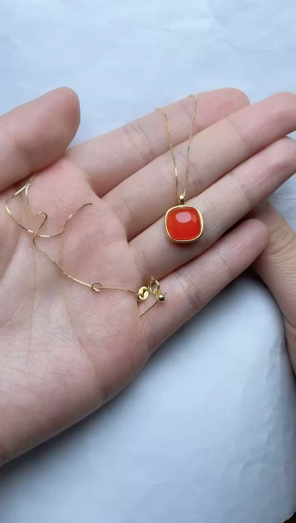 【闪购商品】南红玛瑙银S925镶嵌颈饰06方糖