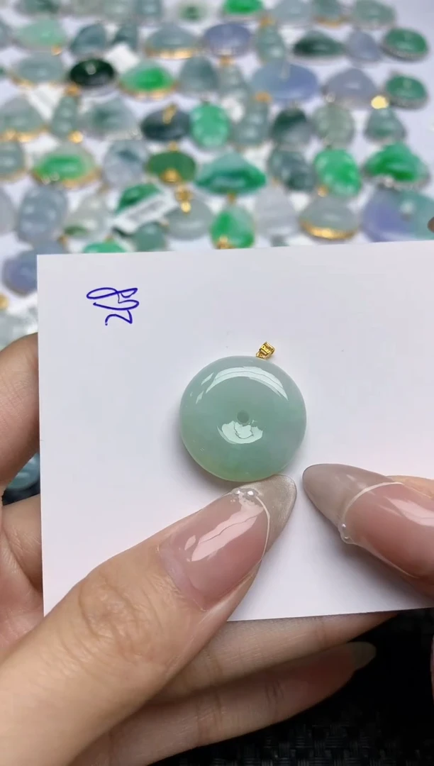 【闪购商品】翡翠颈饰18K金镶嵌 天然翡翠A货