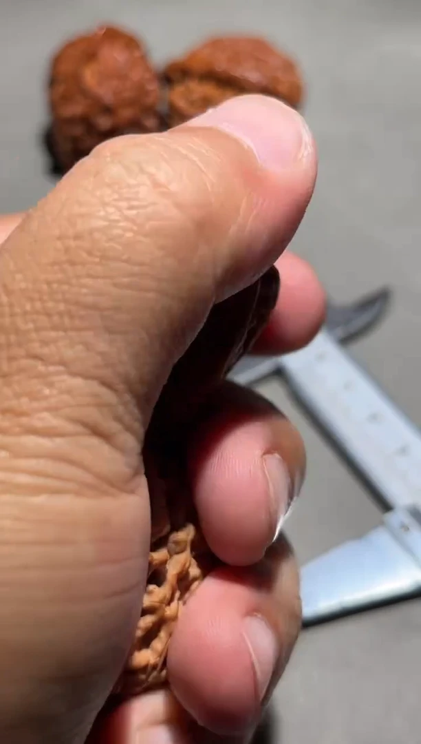 吊坠桃核F*兵马俑