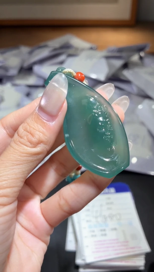 吊坠(不含链)未镶嵌翡翠观音