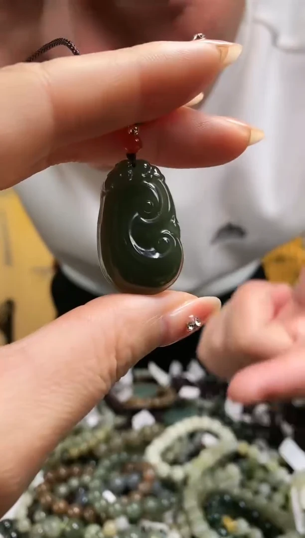 【闪购商品】和田玉颈饰未镶嵌多样性发货，拍一发一