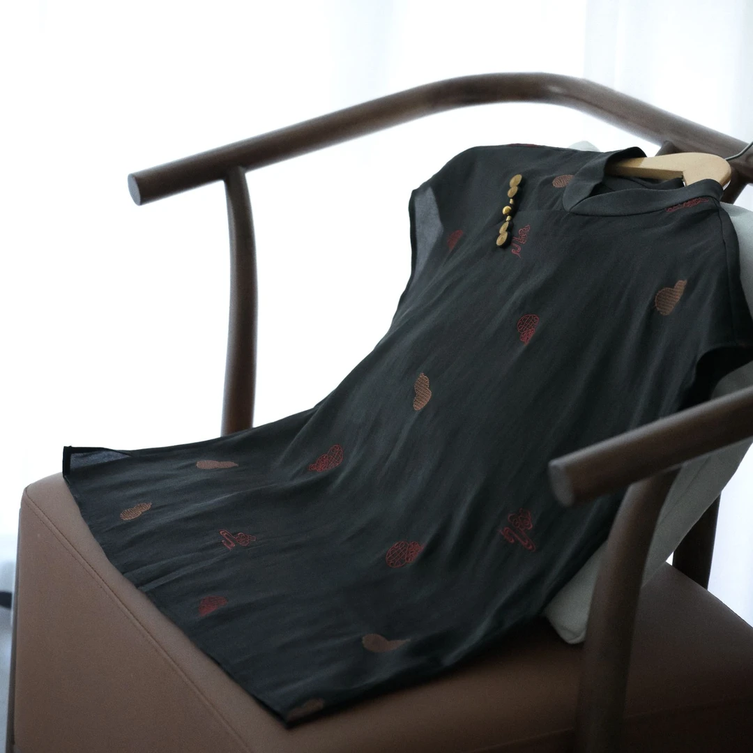 『蓁蓁』新中式桑蚕丝国风短袖DHSC5098