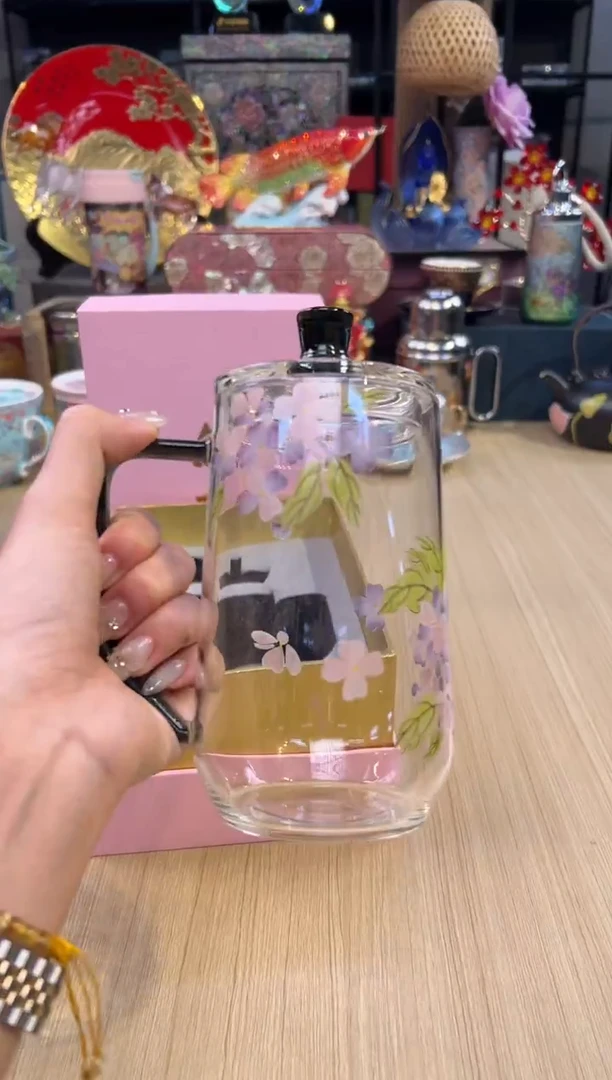 153無予盖杯（黑盖）