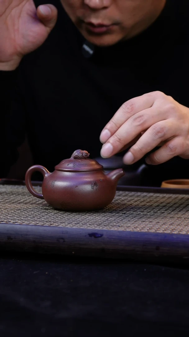 【闪购商品】紫砂茶壶老紫泥-金玉满堂